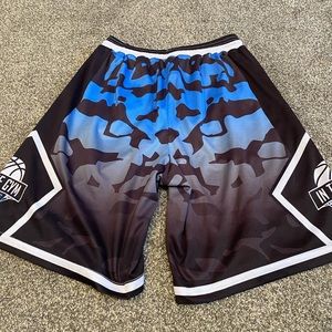 Basketball shorts